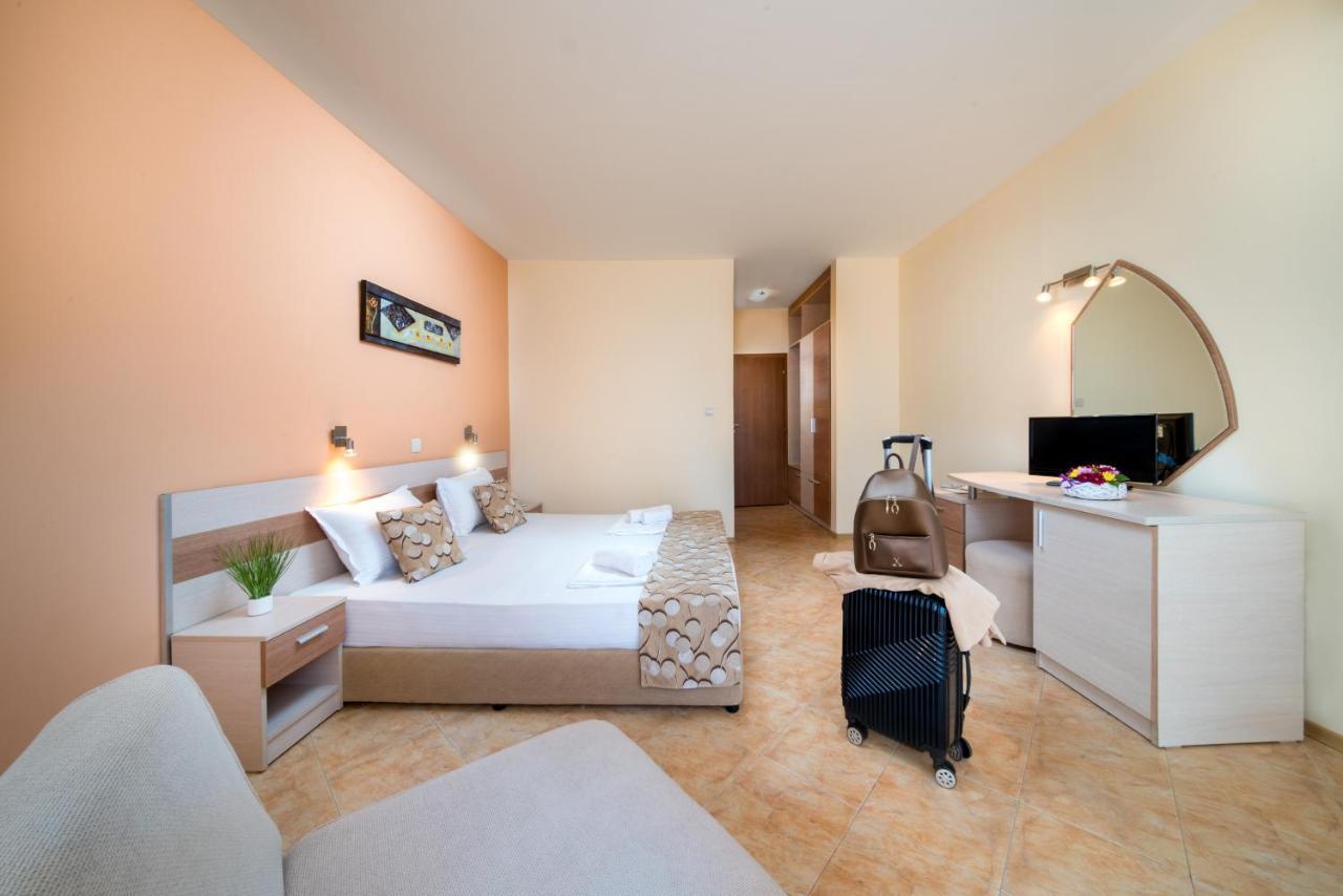 רבדה Aurelia Beach Complex מראה חיצוני תמונה