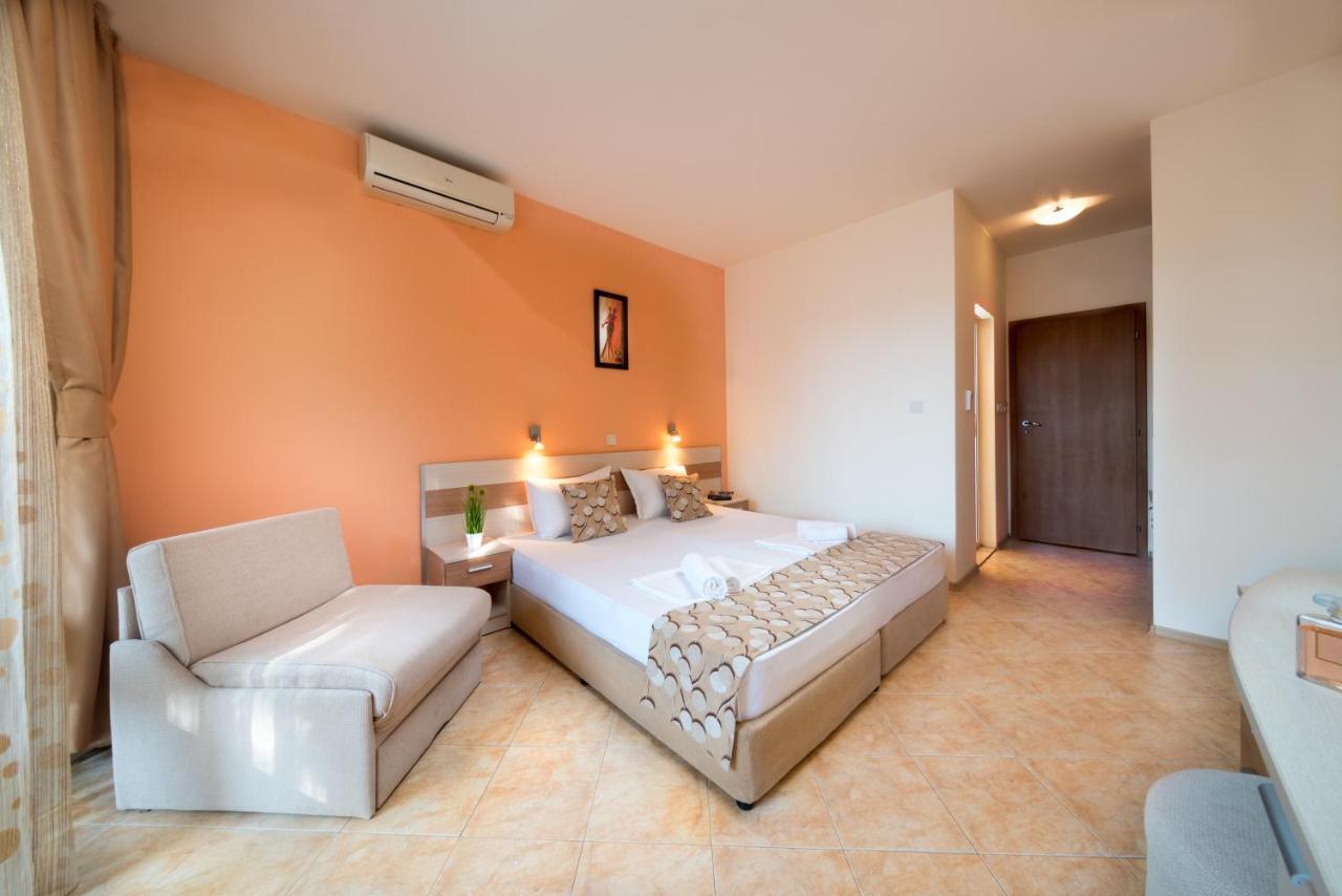 רבדה Aurelia Beach Complex מראה חיצוני תמונה