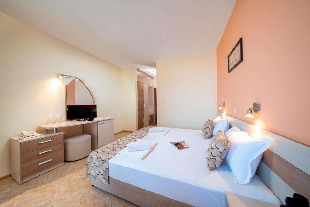 רבדה Aurelia Beach Complex מראה חיצוני תמונה