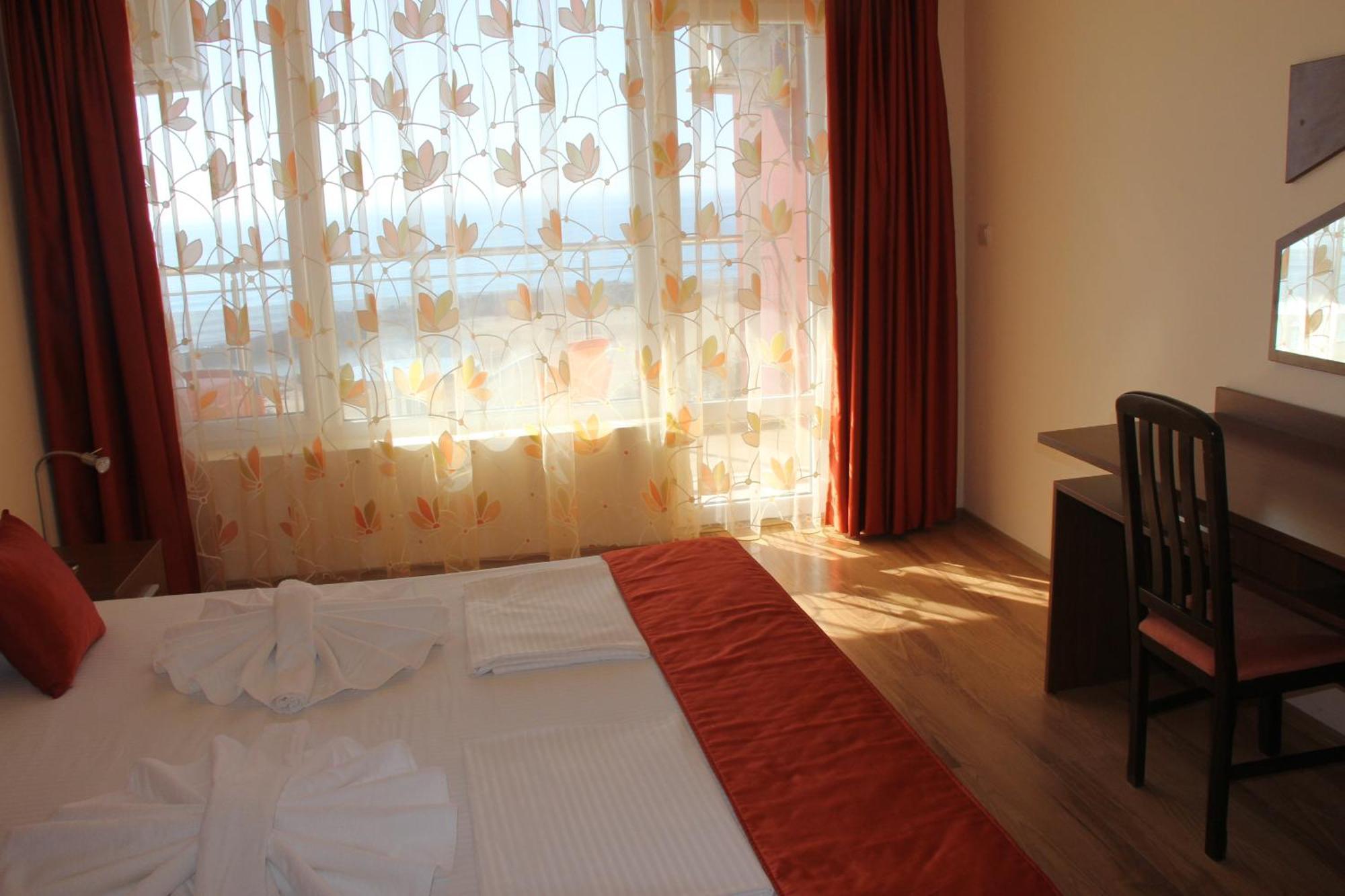 רבדה Aurelia Beach Complex מראה חיצוני תמונה