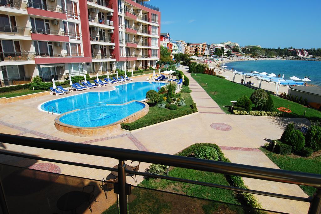 רבדה Aurelia Beach Complex מראה חיצוני תמונה