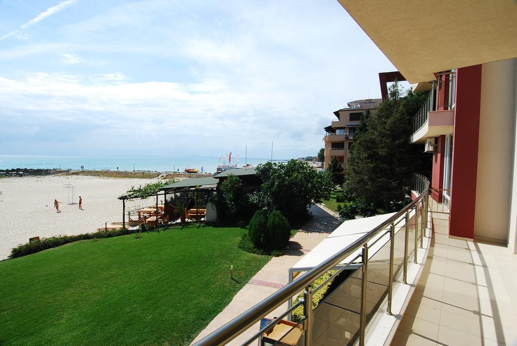 רבדה Aurelia Beach Complex מראה חיצוני תמונה