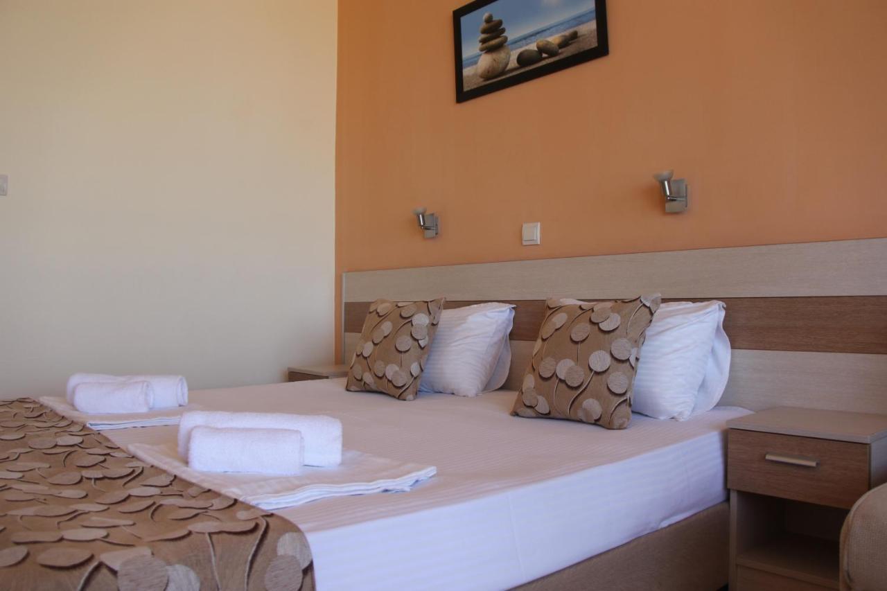 רבדה Aurelia Beach Complex מראה חיצוני תמונה