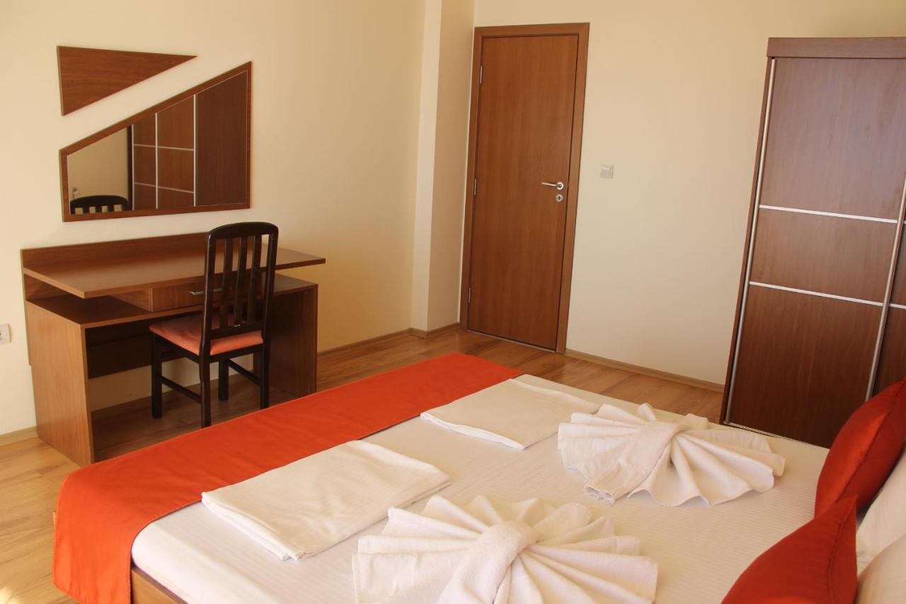 רבדה Aurelia Beach Complex מראה חיצוני תמונה